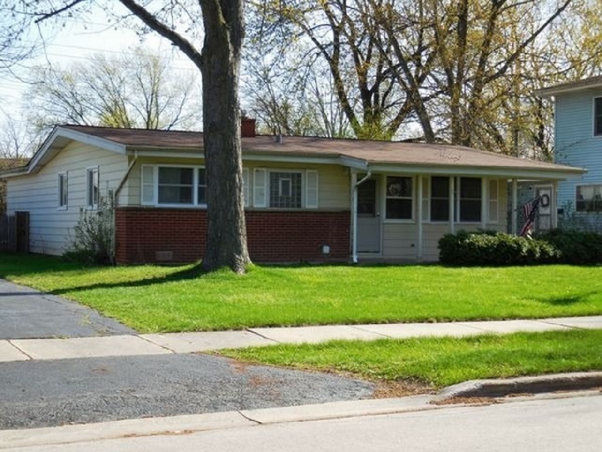 Homes Rented Kimball Hill Rolling Meadows Illinois, 2205 Fulle