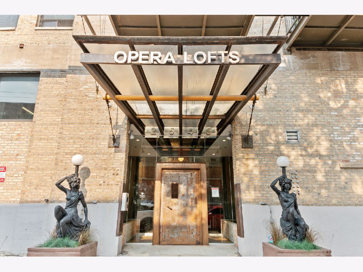 Condominiums Sold Opera Lofts Chicago Illinois, 2545 Dearborn