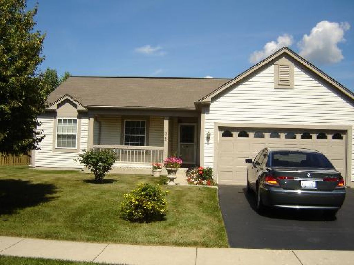 Homes Rented Savanna Springs Lake Villa Illinois, 108 Briar Ridge