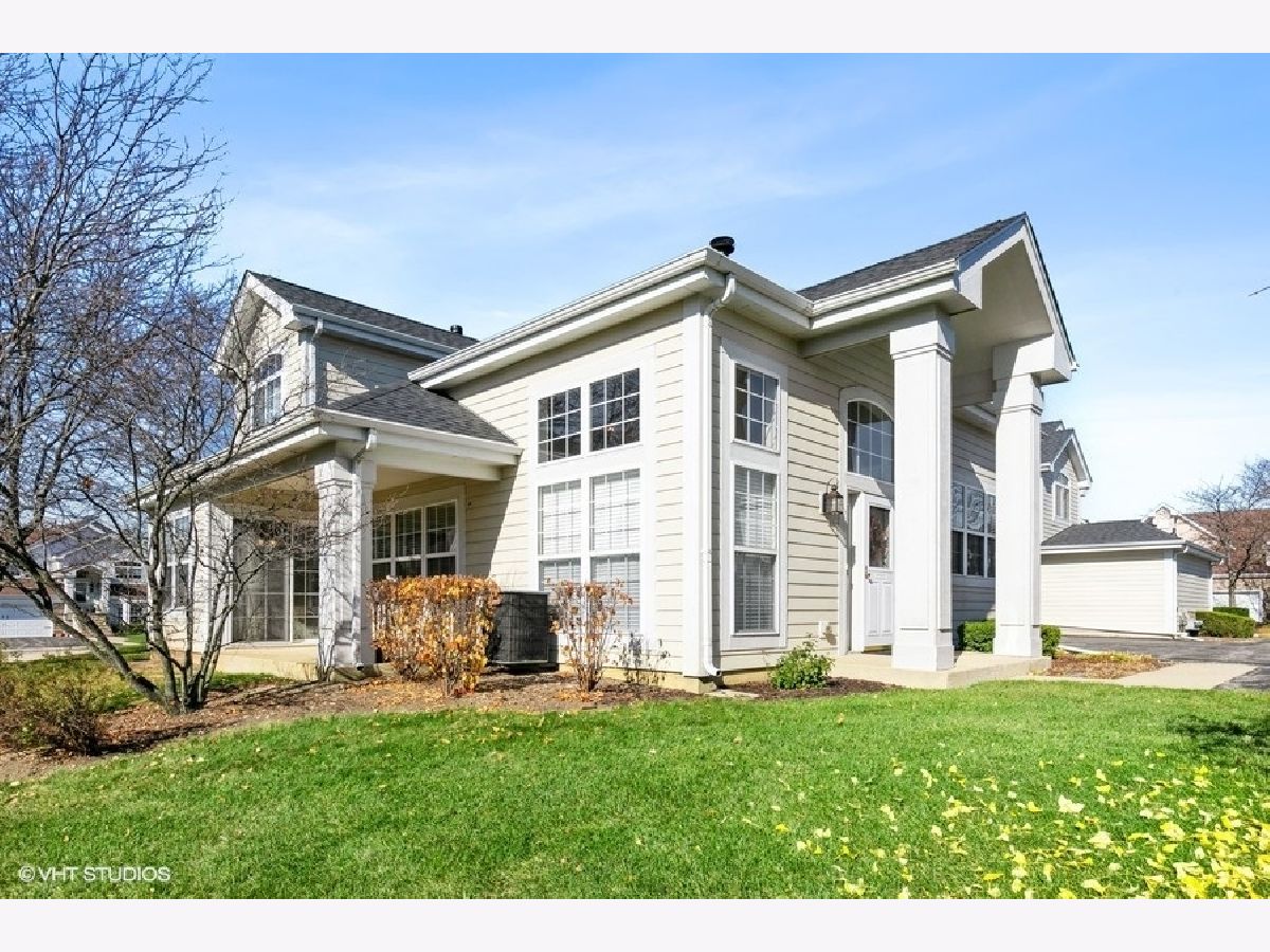 Townhomes Sold Georgetown At Turnberry Crystal Lake Illinois, 9527 Georgetown