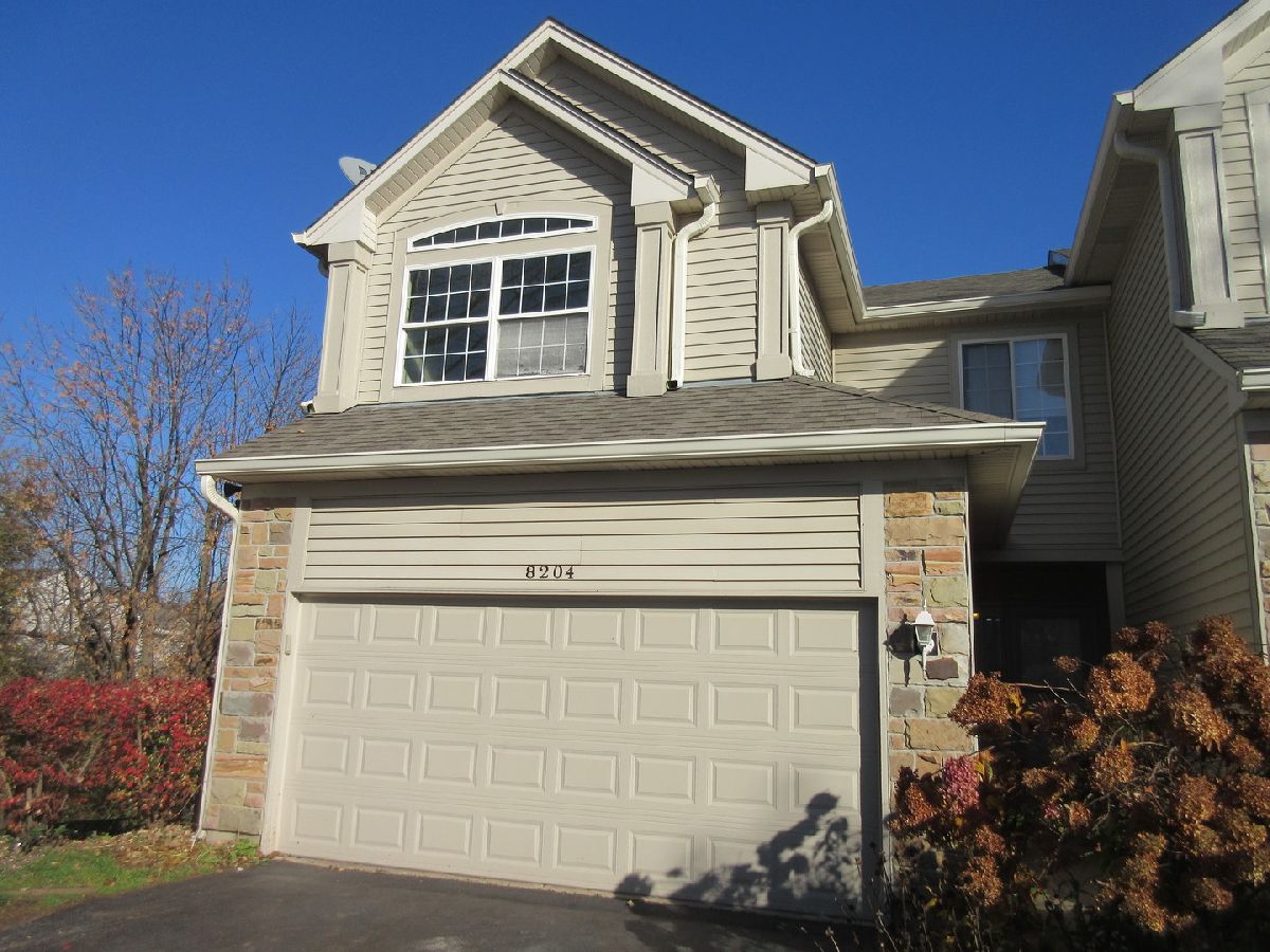 Townhomes Sold Sierra Woods Carpentersville Illinois, 8204 Sierra Woods