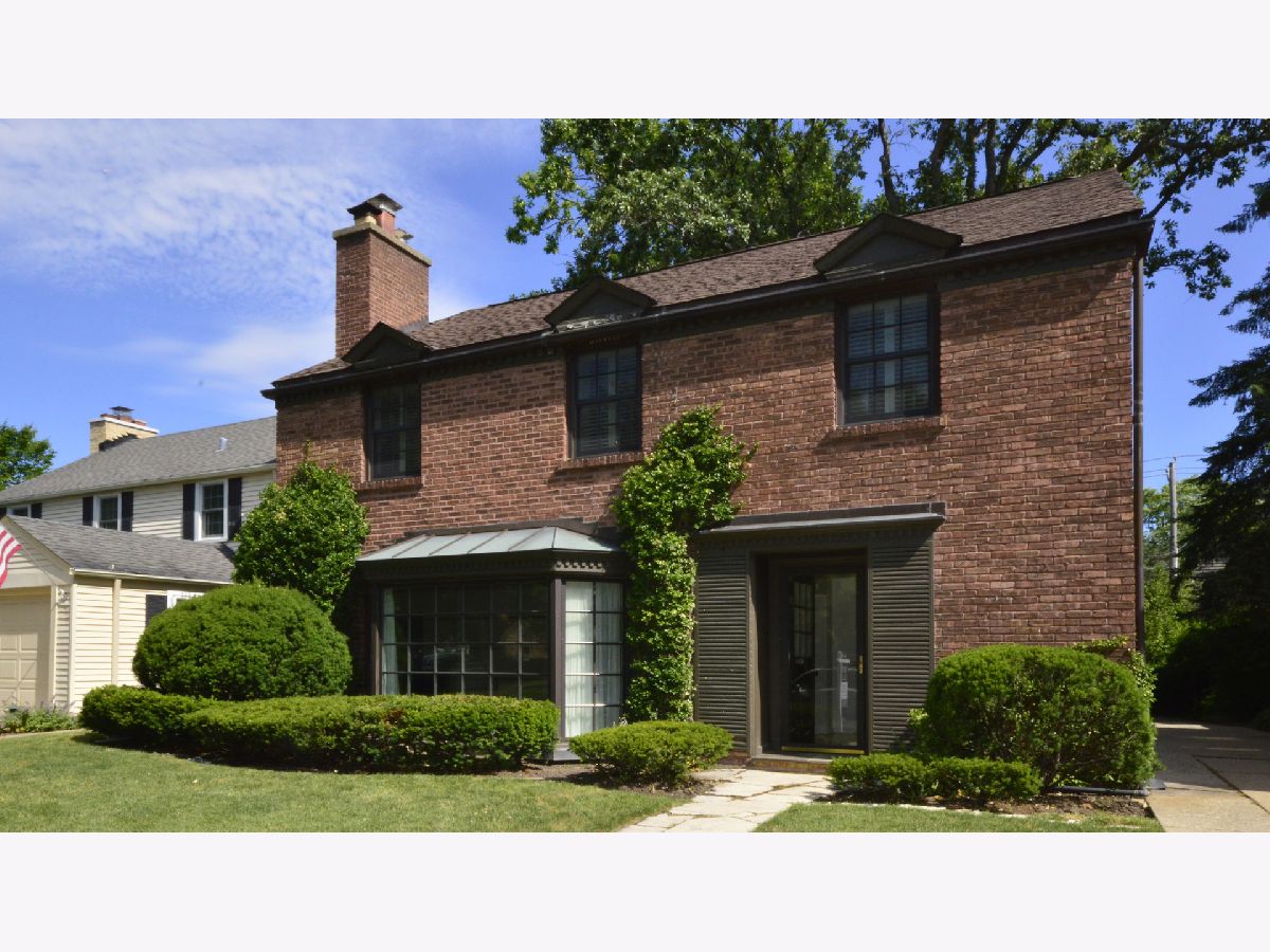 Homes Rented Kenilworth Gardens Wilmette Illinois, 2212 Thornwood