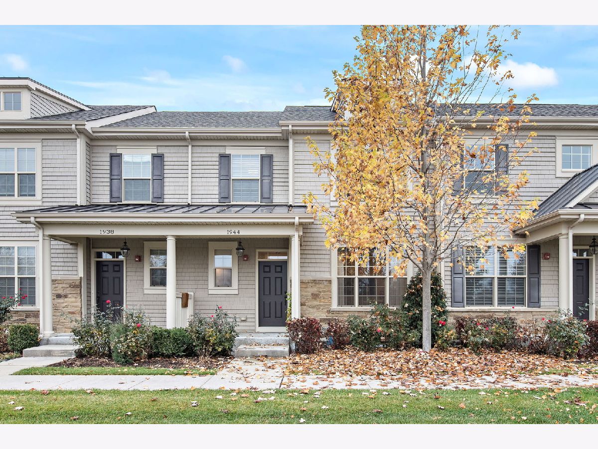 Townhomes & Homes Sold Westgate At The Glen Glenview Illinois, 1944 Shermer