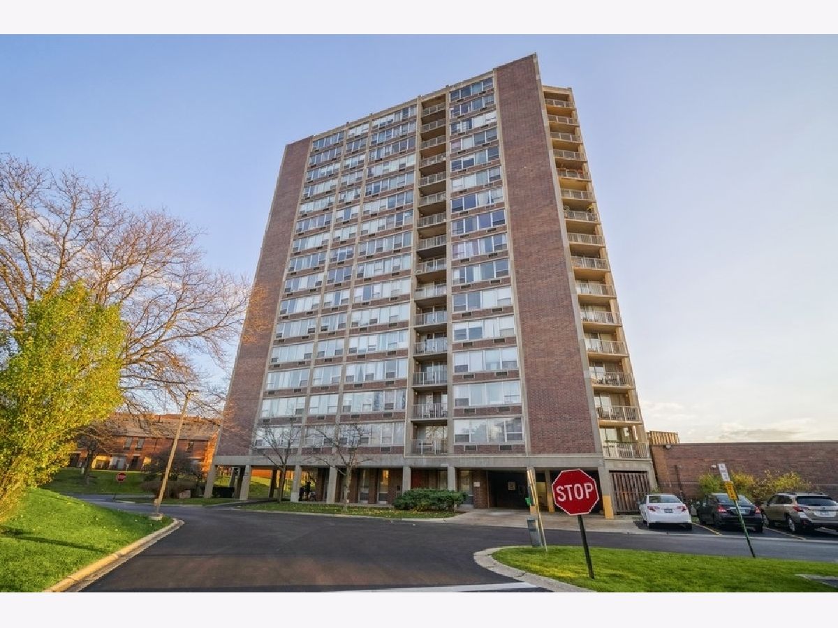 Triumvera Glenview IL, Condos & Townhomes For Sale & For Rent Sadie