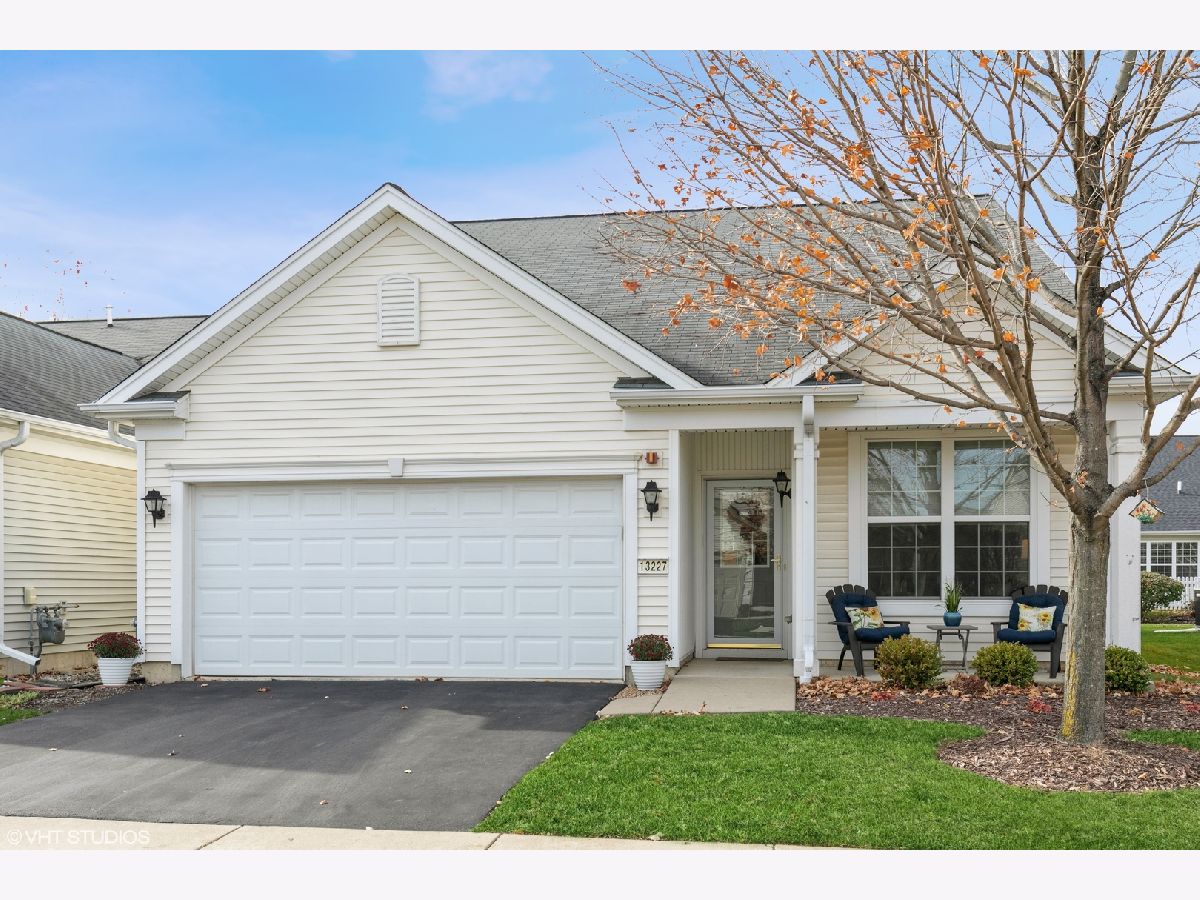 Del b Sun City Huntley IL, Homes & Townhomes & Condos For Sale & For