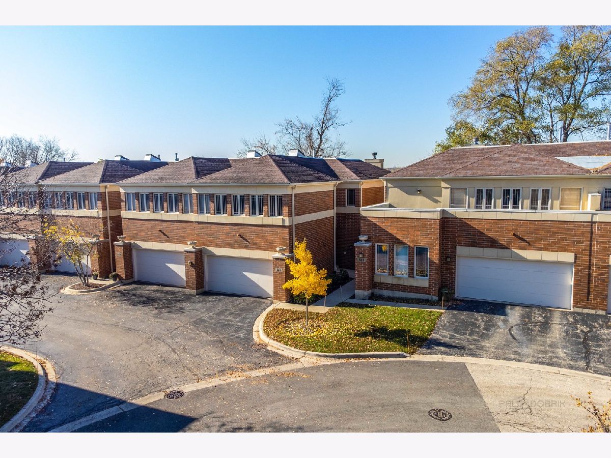 Townhomes Sold Prairie View North Libertyville Illinois, 143 Finstad
