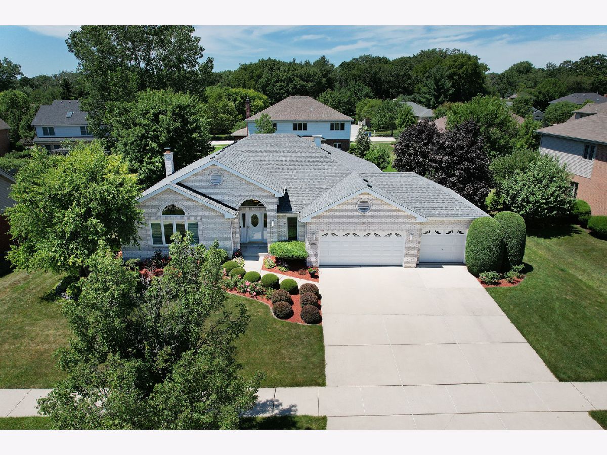 Homes Sold Suffield Woods Palos Park Illinois, 12560 Haas