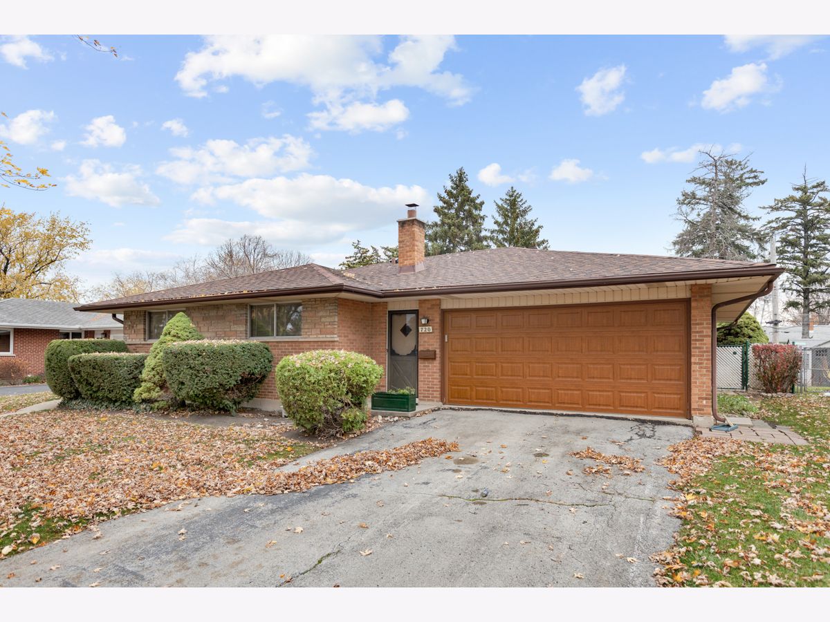 Homes Sold Herzog Kuntze Des Plaines Illinois, 720 Lance
