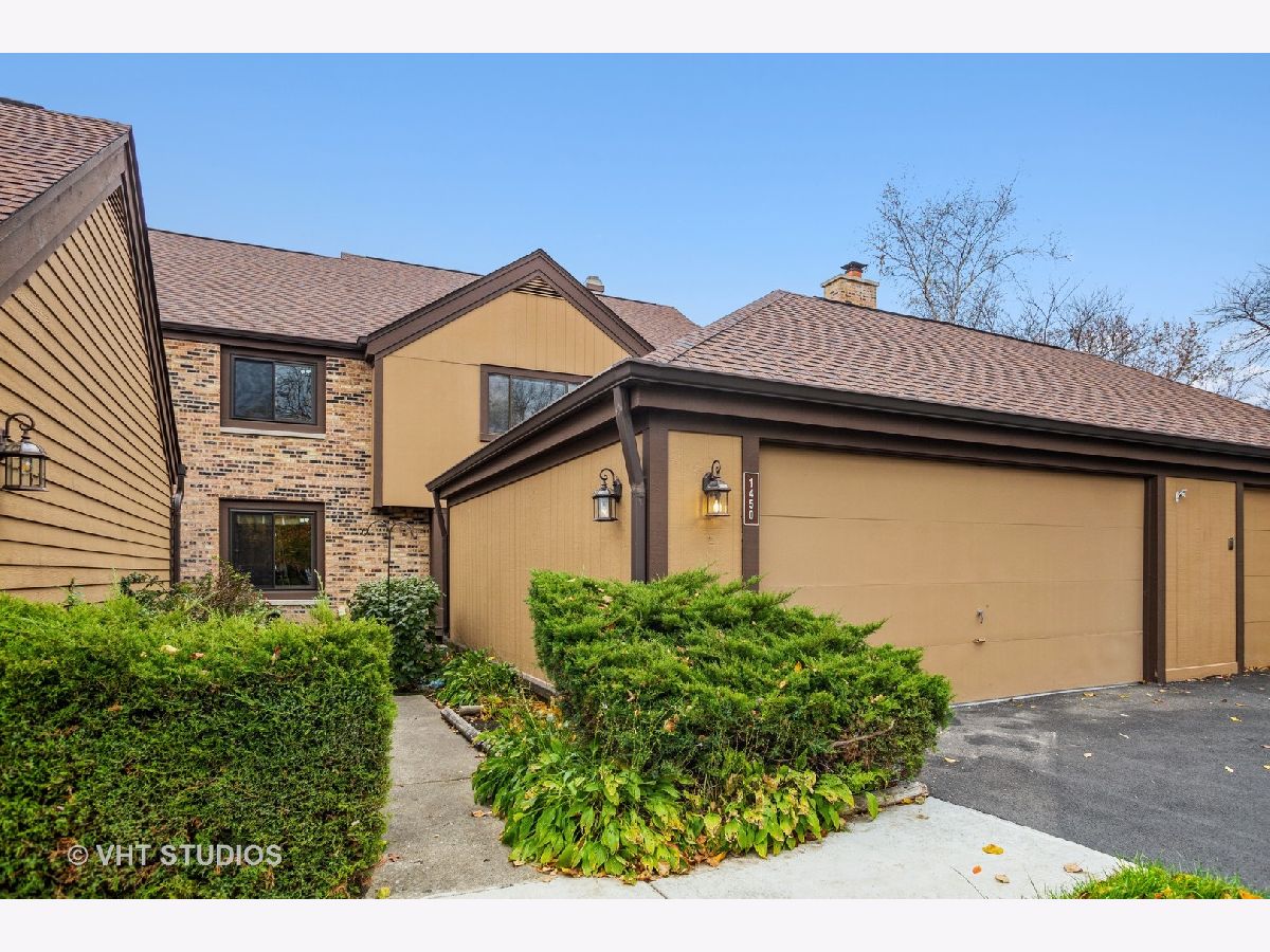 Townhomes & Homes Sold The Crossings Buffalo Grove Illinois, 1450 Fairfax