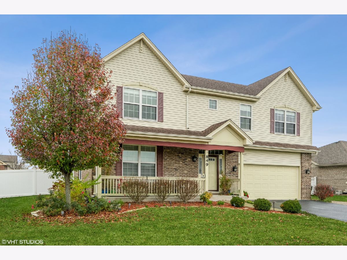 Homes Sold Hibernia Estates New Lenox Illinois, 849 Anderson