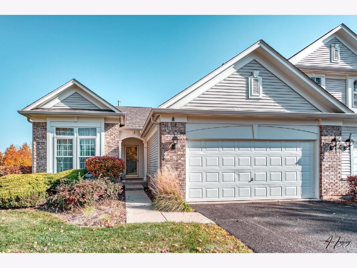 Townhomes & Homes Sold Manchester Lakes Club Algonquin Illinois, 8 Twickenham