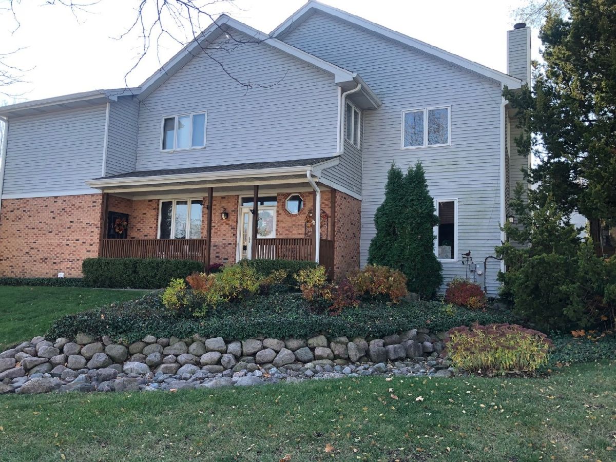 Townhomes & Condos Sold Carriage Hill Cary Illinois, 250 Charlotte
