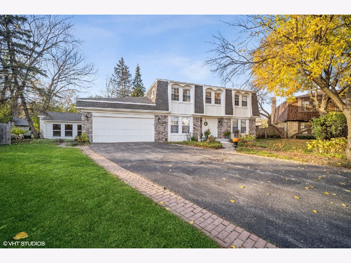 Homes Sold Laurel Hill Deerfield Illinois, 326 Burr Oak