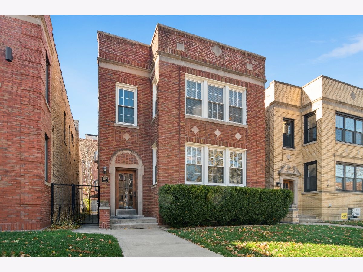 Homes & Condominiums Sold St Bens Chicago Illinois, 3930 Claremont
