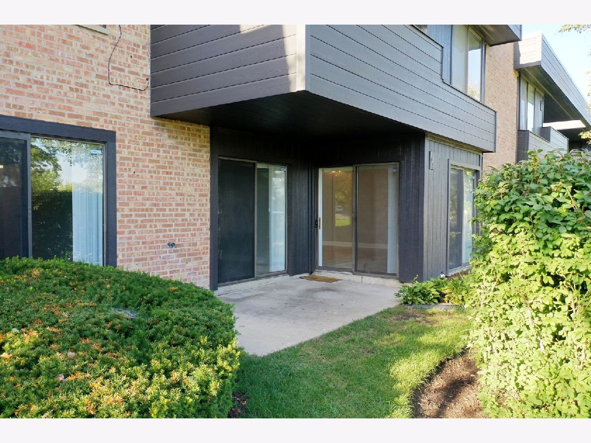 Condominiums Sold Countryside Palatine Illinois, 1255 Sterling