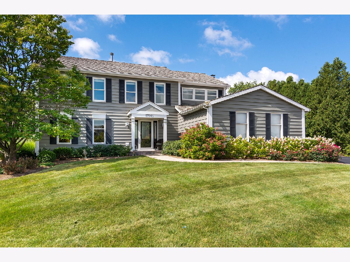 Homes Sold Mill Creek Crossing Gurnee Illinois, 17945 Pond Ridge