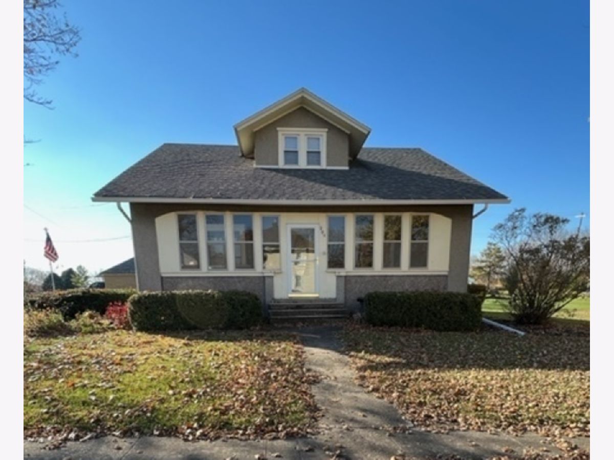  Sold Manlius Illinois, 205 Siebel