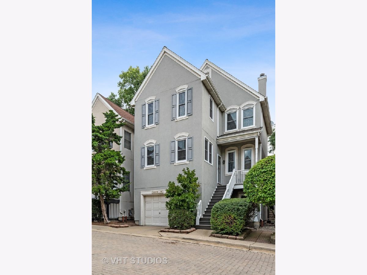 Homes & Townhomes & Condos Sold Picardy Place Chicago Illinois, 1800 Diversey
