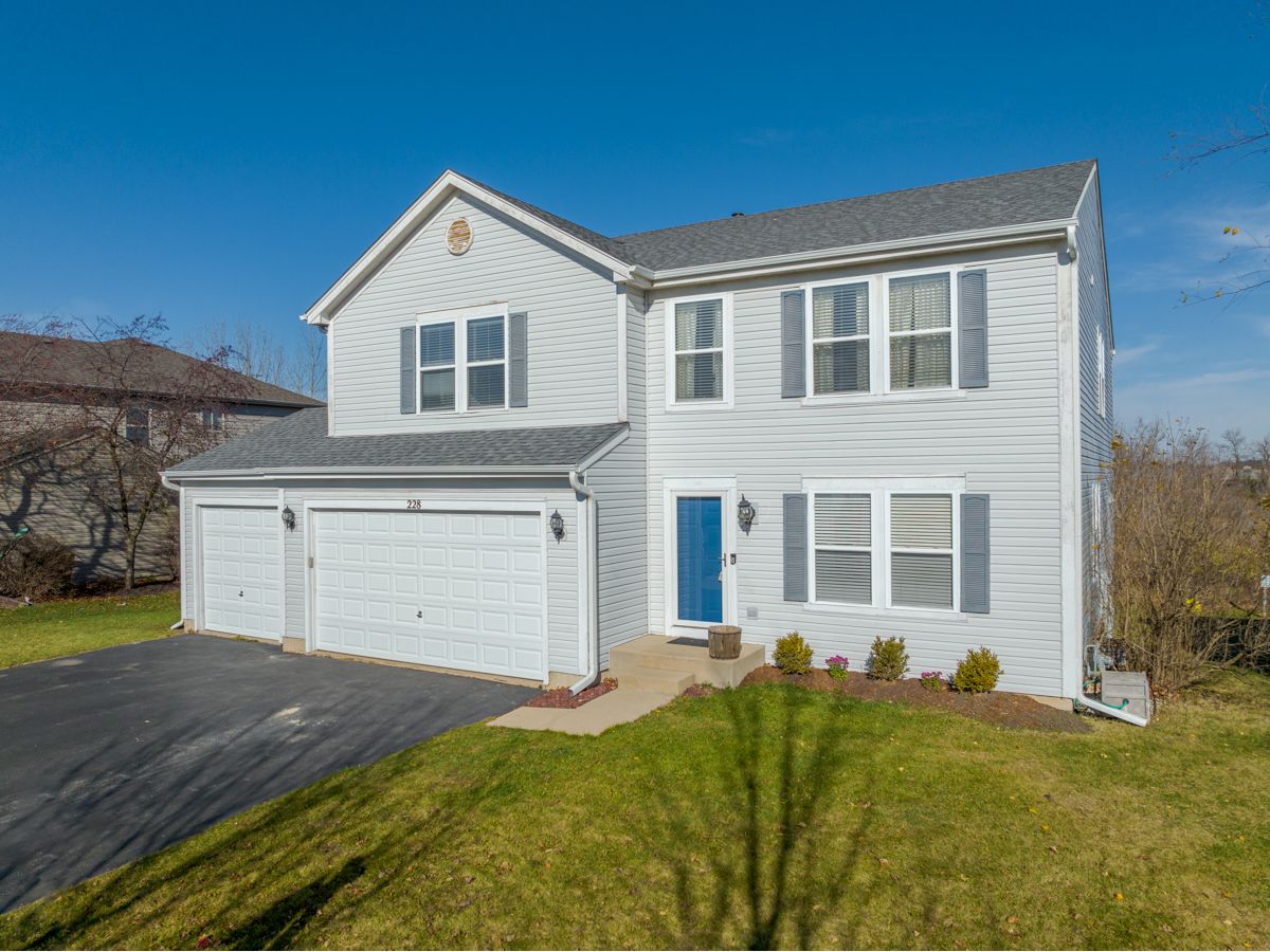 Homes Sold White Oak Ponds Hampshire Illinois, 228 Johnson