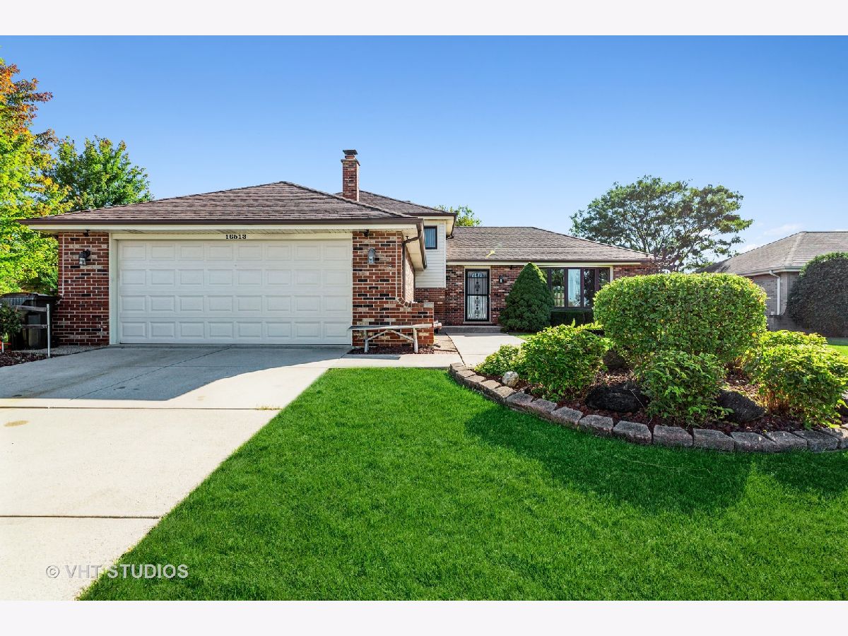 Homes Sold Tinley Meadows Tinley Park Illinois, 16513 Hillcrest