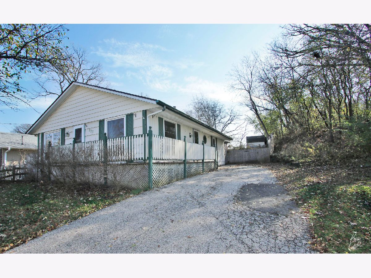 Homes Sold Hillwood Round Lake Beach Illinois, 903 Southmoor