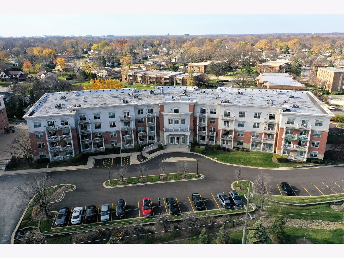Condominiums Sold Fountains Of Arlington Arlington Heights Illinois, 701 Rand