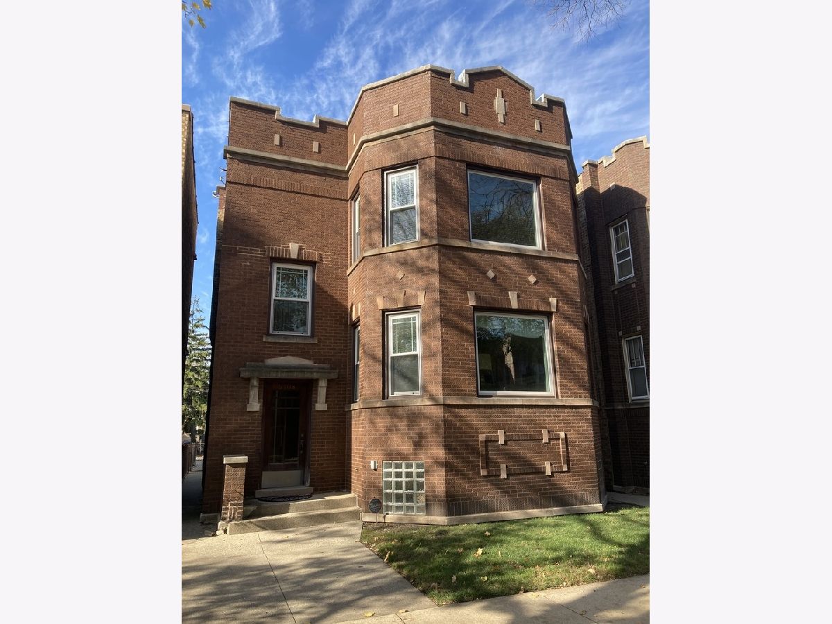 Homes & Condominiums Rented Arcadia Terrace Chicago Illinois, 5708 Campbell