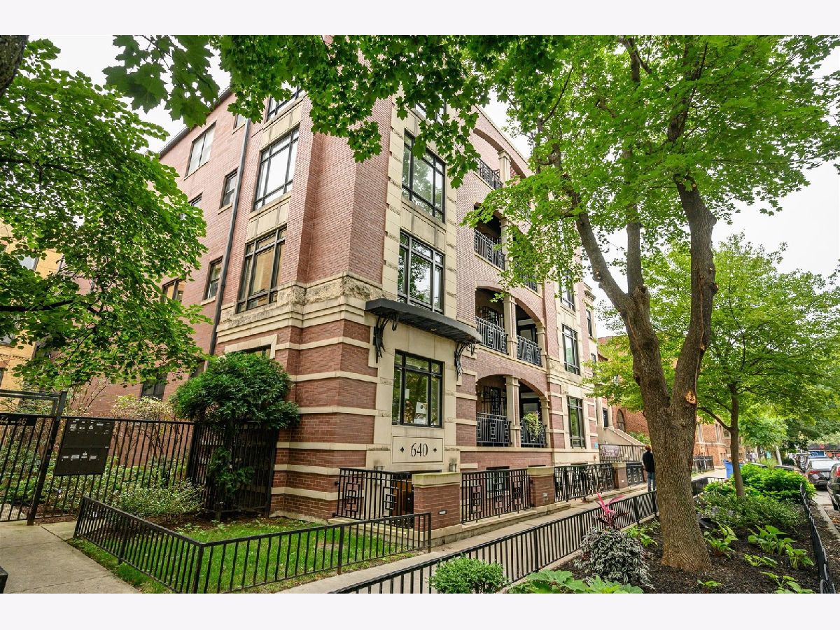 Condos & Townhomes Sold The Helena Chicago Illinois, 640 Barry