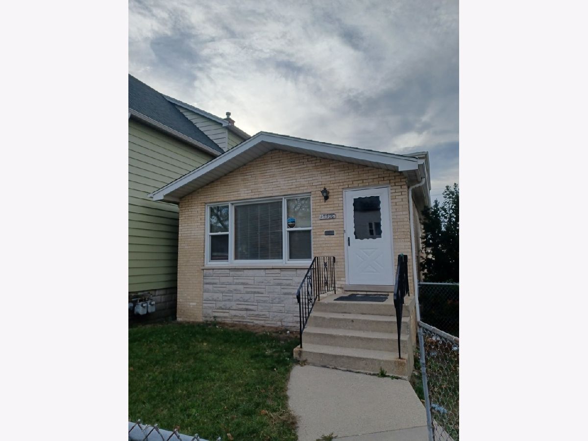 Rented Chicago Illinois, 13300 Burley