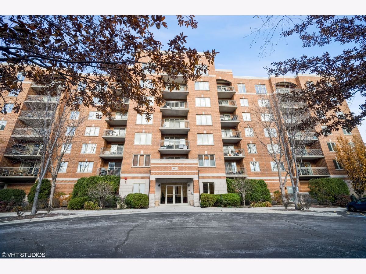 Condos & Townhomes Sold Stone Gate Des Plaines Illinois, 370 Western