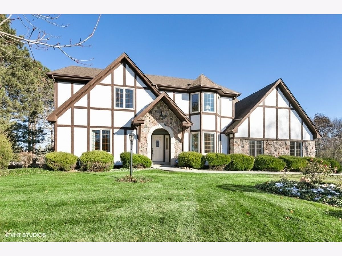 Homes Sold Steeple Run Estates Crystal Lake Illinois, 3820 Steeple Run