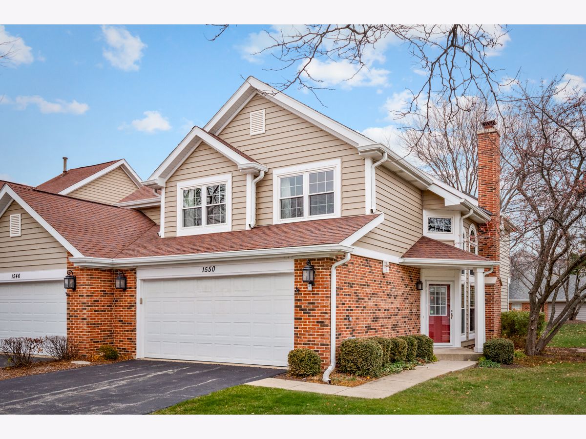 Townhomes Rented Autumn Ridge Schaumburg Illinois, 1550 Stevens