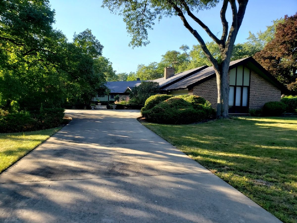 Homes Sold Brittany Hills Highland Park Illinois, 56 Country