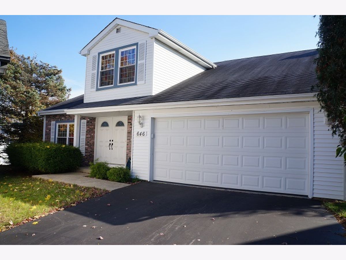 Homes & Condos & Townhomes Rented Stoneybrook Gurnee Illinois, 646 White