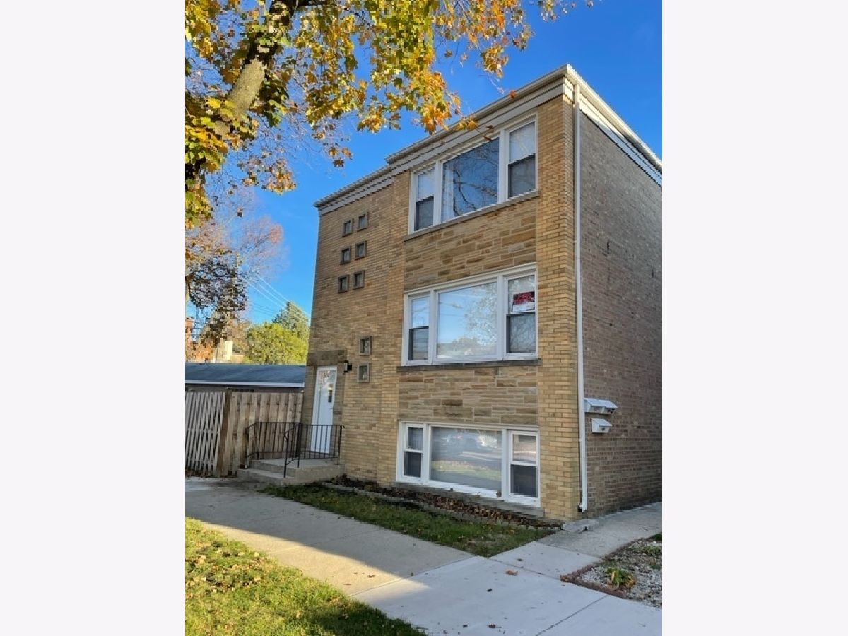 Homes Rented South Edgebrook Chicago Illinois