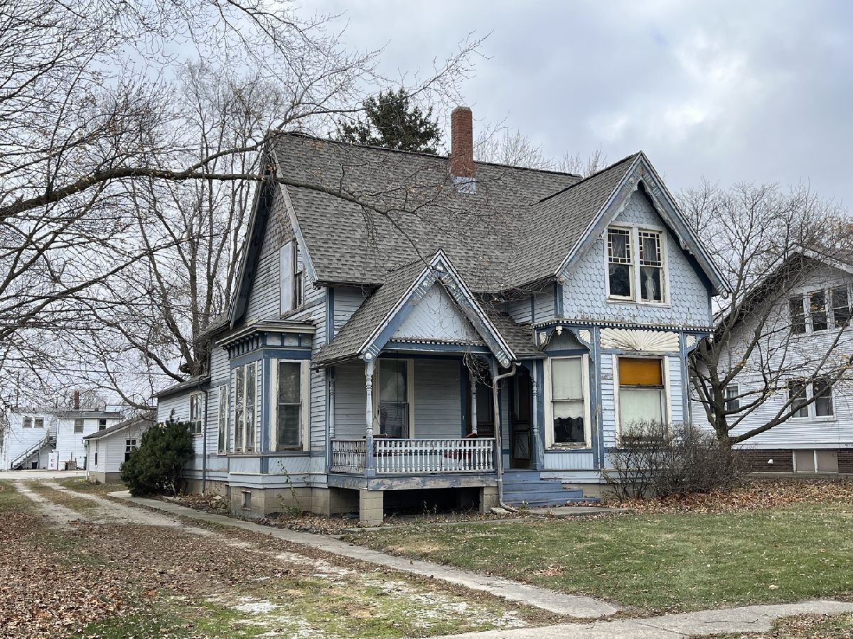  Sold Buckley Illinois, 105 Oak