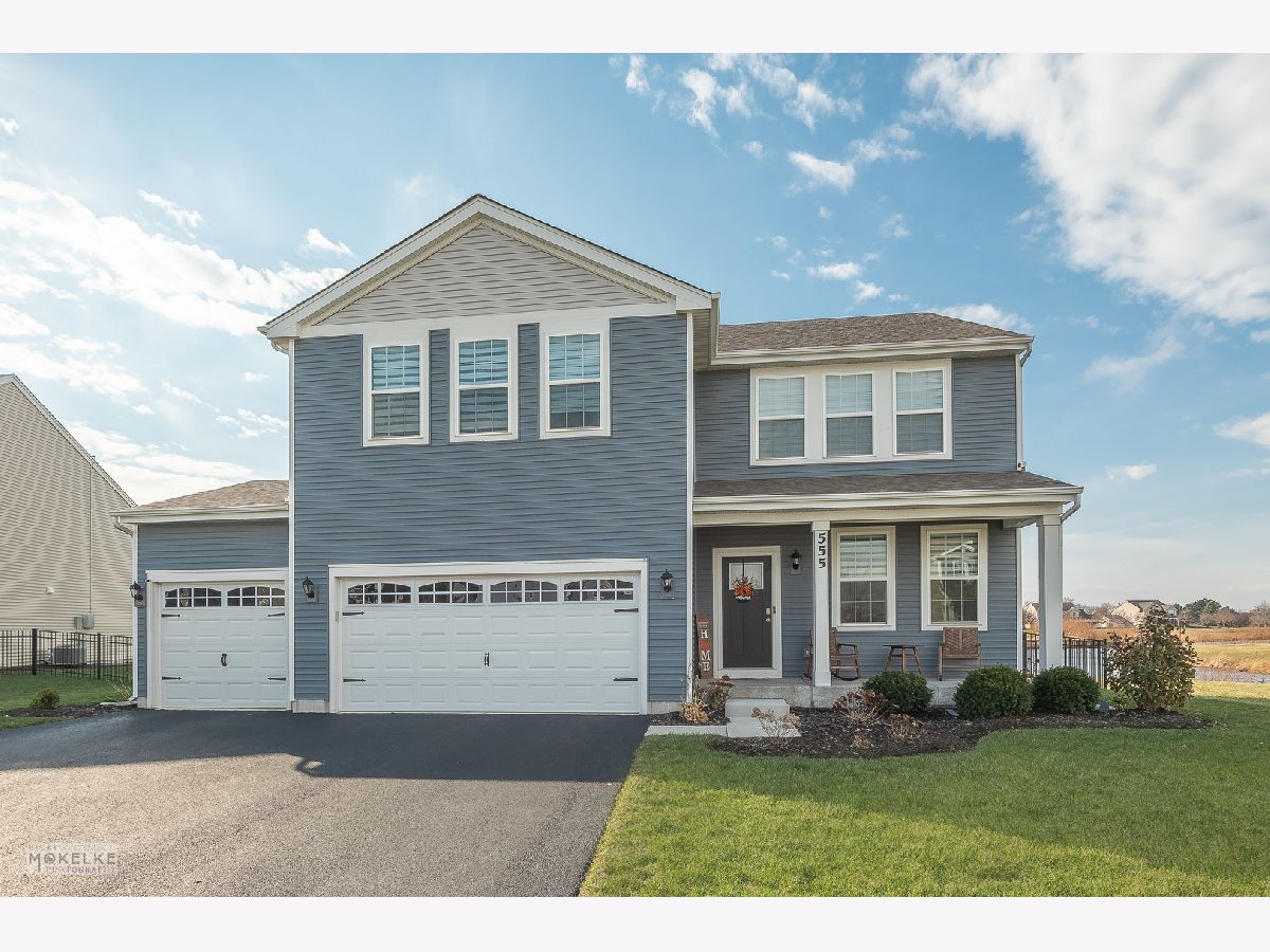 Homes Sold Ashcroft Place Estates Oswego Illinois, 555 Colchester