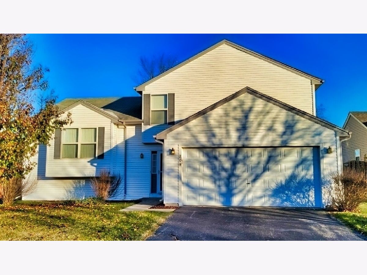 Homes & Townhomes Sold Shadow Creek Harvard Illinois, 709 Casey