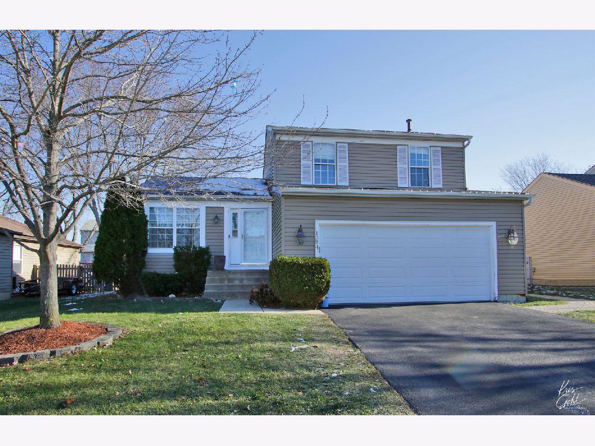 Homes Sold Heatherwood Lake Villa Illinois, 1354 Carriage