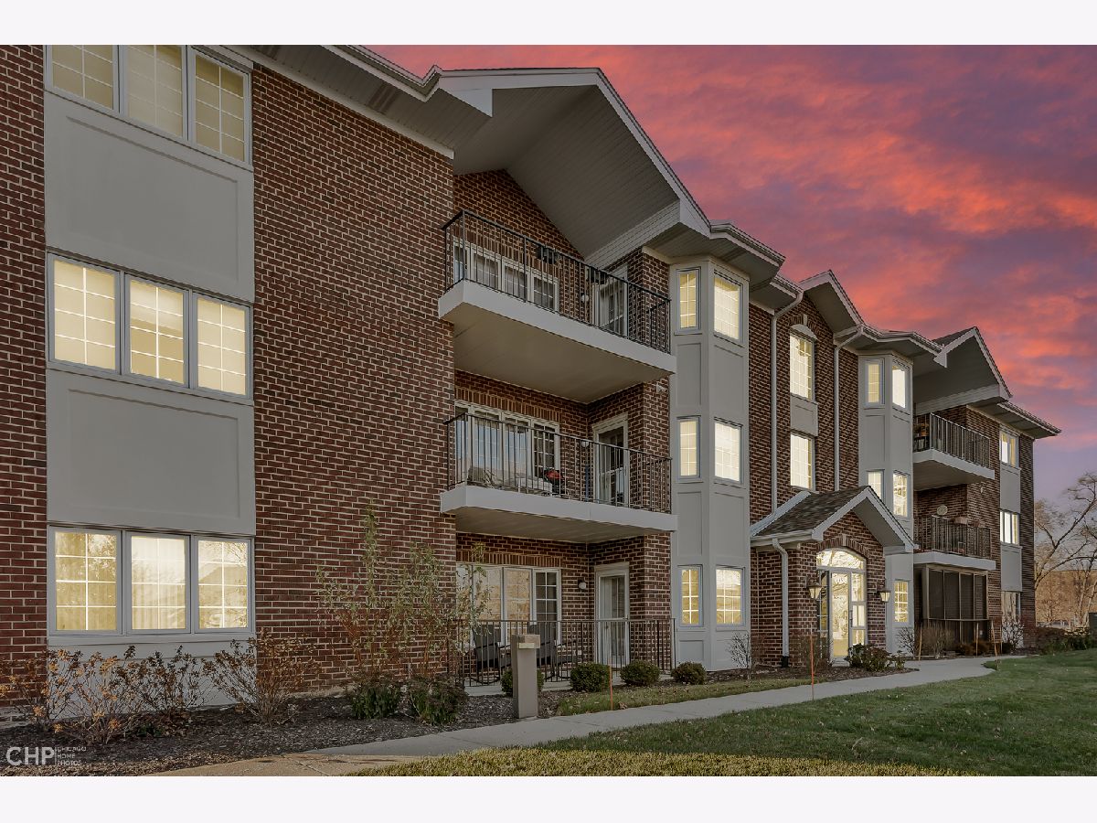 Condominiums Sold Laurel Glen Palos Heights Illinois, 13058 Laurel Glen
