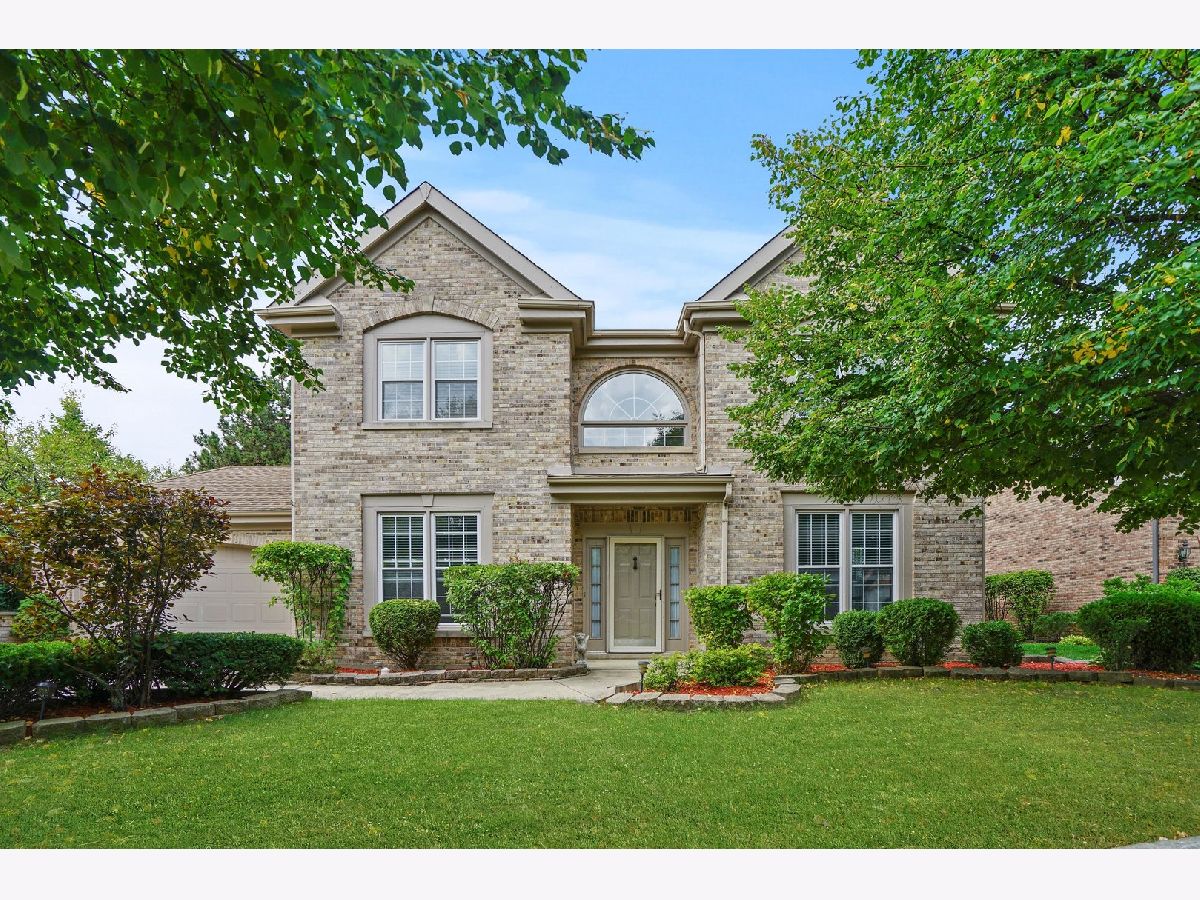 Bloomfield Club Bloomingdale IL, Townhomes & Homes For Sale & For Rent