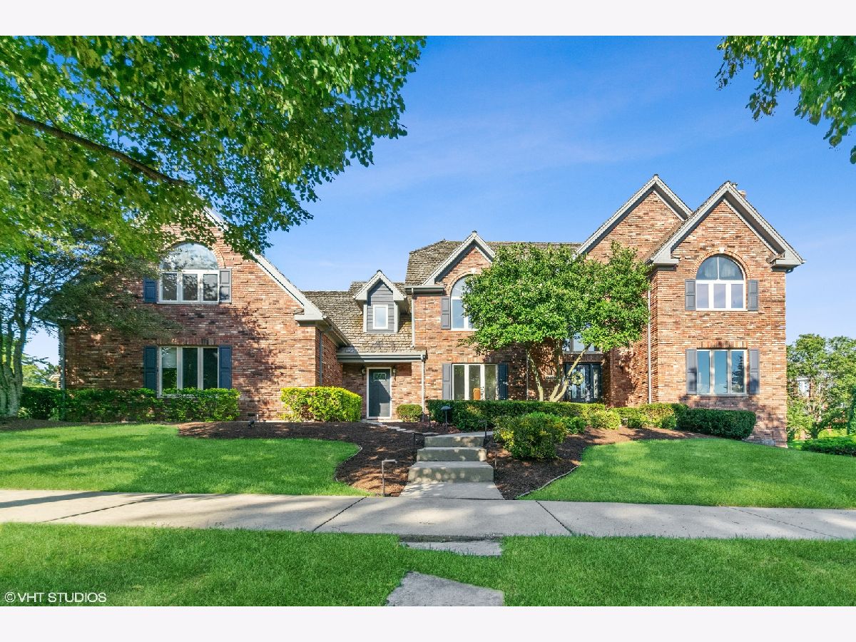 Homes Sold Spring Creek Estates Orland Park Illinois, 15233 Royal Creek