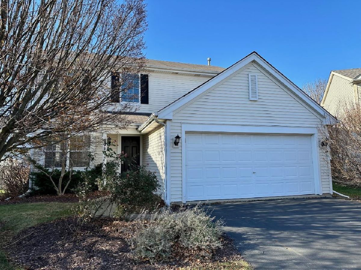 Homes Sold Villages At Meadowlakes Aurora Illinois, 995 Lakestone