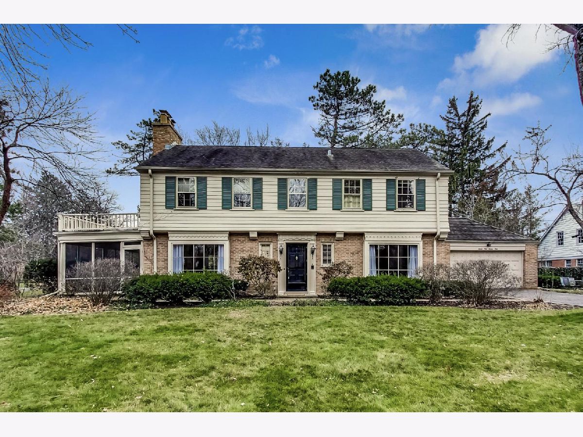 Homes & Condominiums Rented Indian Hill Estates Wilmette Illinois, 2929 Indianwood