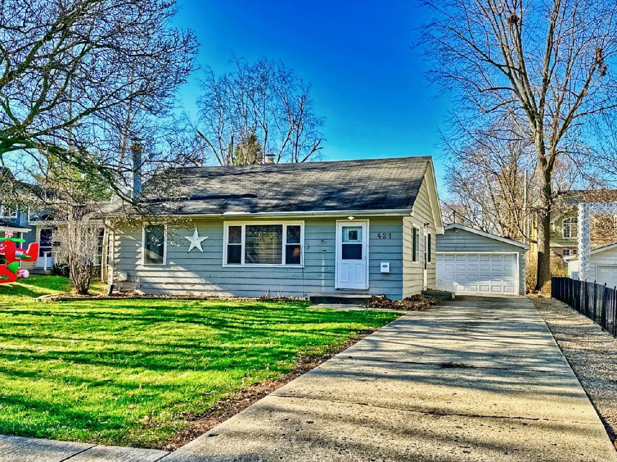 Homes Rented East Highlands Naperville Illinois, 421 Columbia