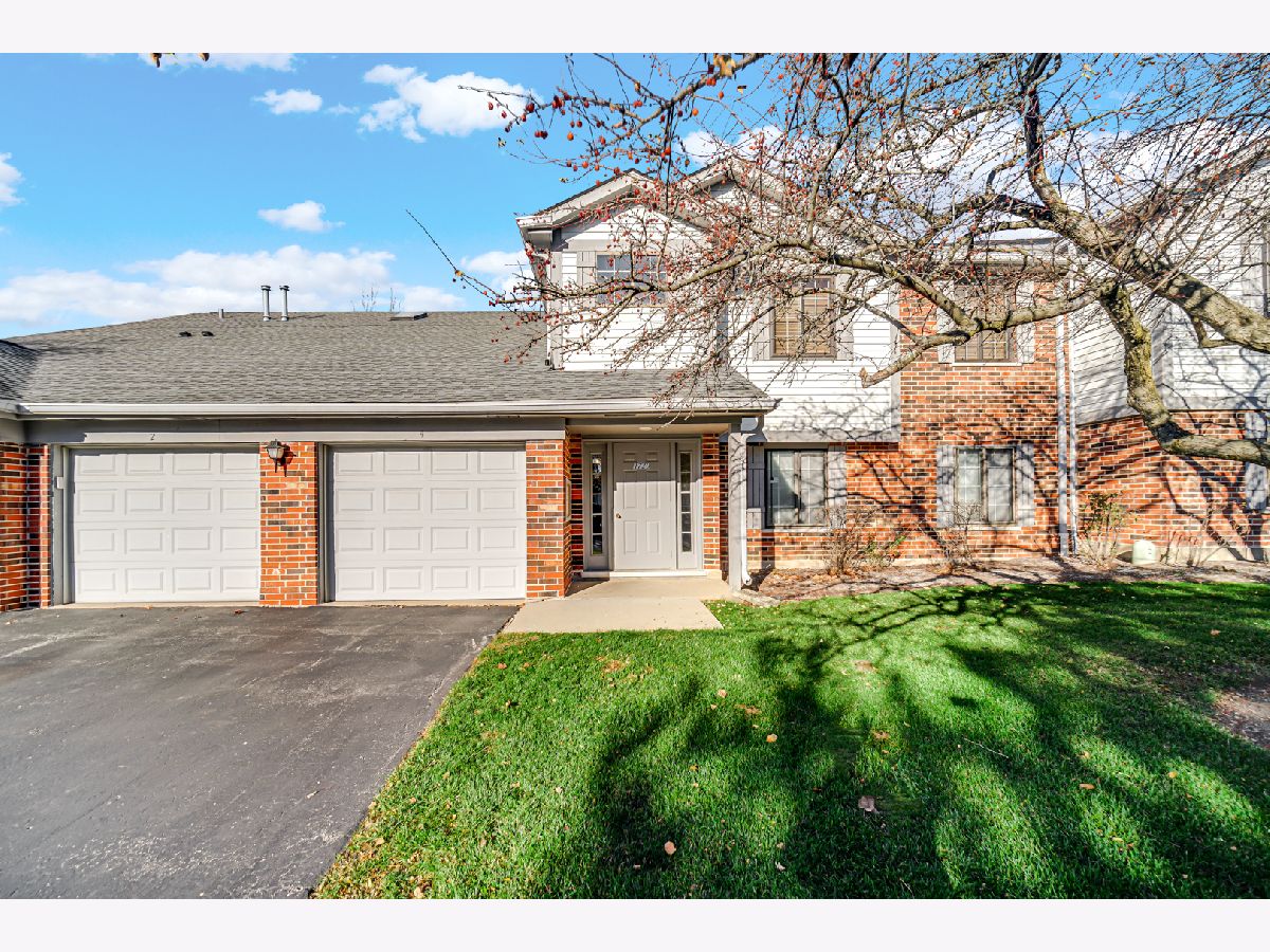 Pheasant Trail Arlington Heights IL, Townhomes & Condos For Sale & For Rent Sadie Winter Dana