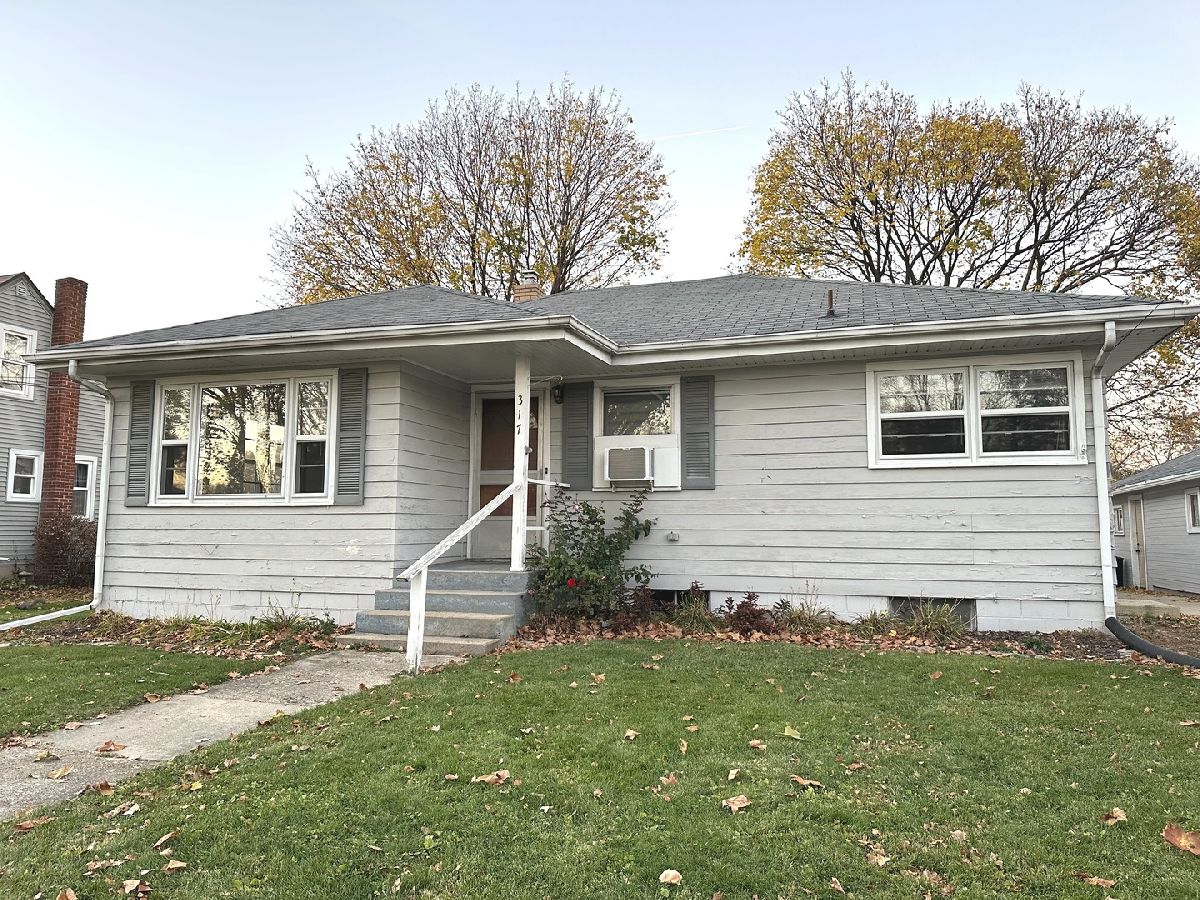  Rented Belvidere Illinois, 313 8th