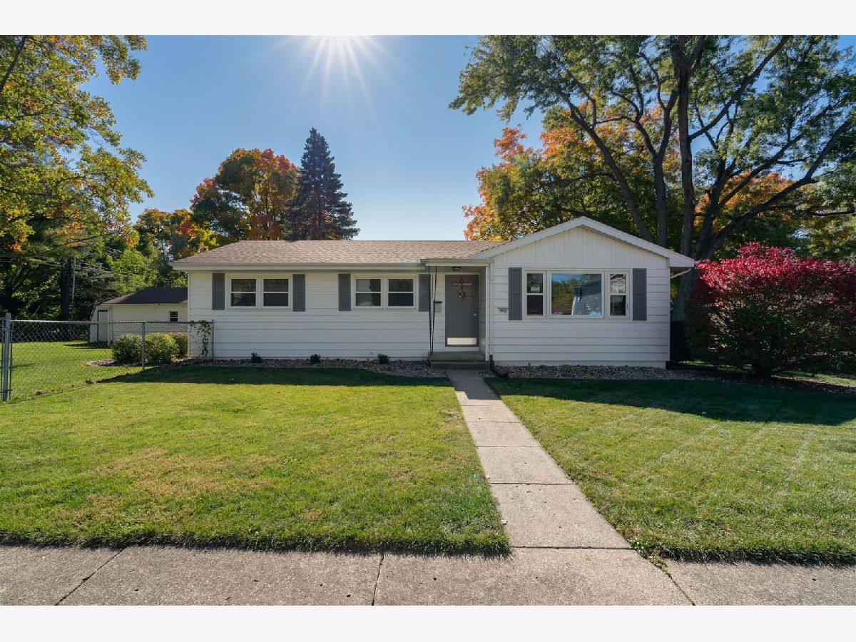Homes Sold Oakdale Normal Illinois, 903 Bryan