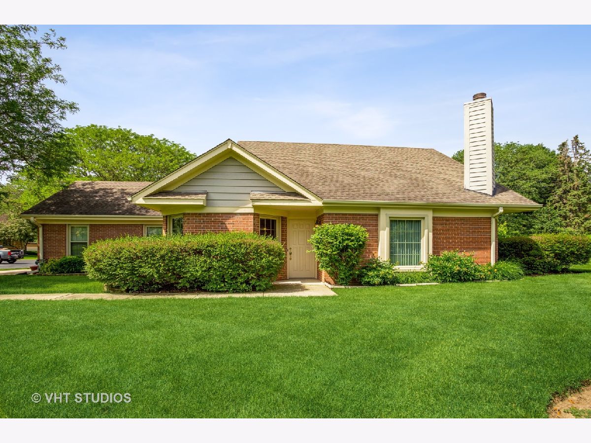 Townhomes & Homes Sold Four Seasons Bartlett Illinois, 558 Philip