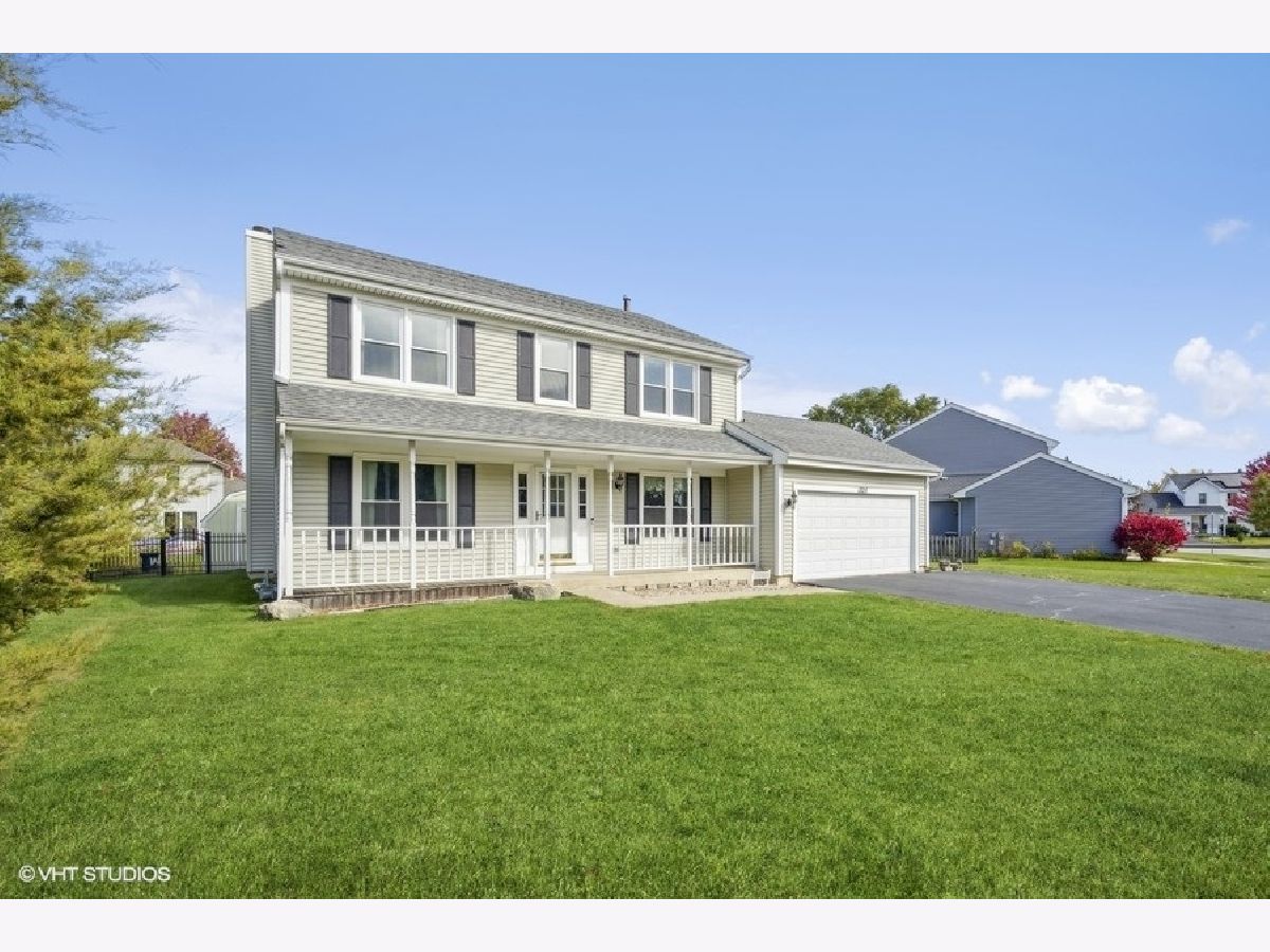 Homes Sold Cherry Park Batavia Illinois, 1325 Kelly